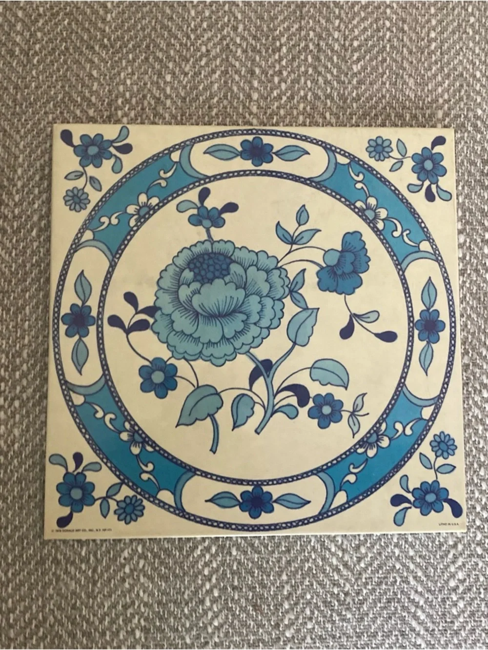 Vintage 1970s Litho In USA Donald Art Co Decor For Wall (1979) Blue & Cream